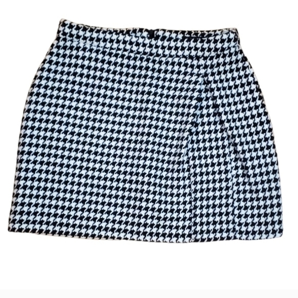 🦋 Boohoo Dogtooth Heavy Weight Mini Skirt - Picture 7 of 8